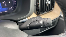 Volvo XC60 2.0 B5P Ultra Dark 5dr AWD Geartronic Petrol Estate